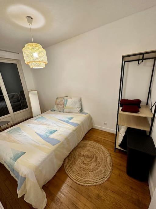 Amiens : Appartement Centre Ville Bagian luar foto